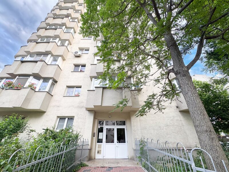 Vitan apartament 3 camere de inchiriat