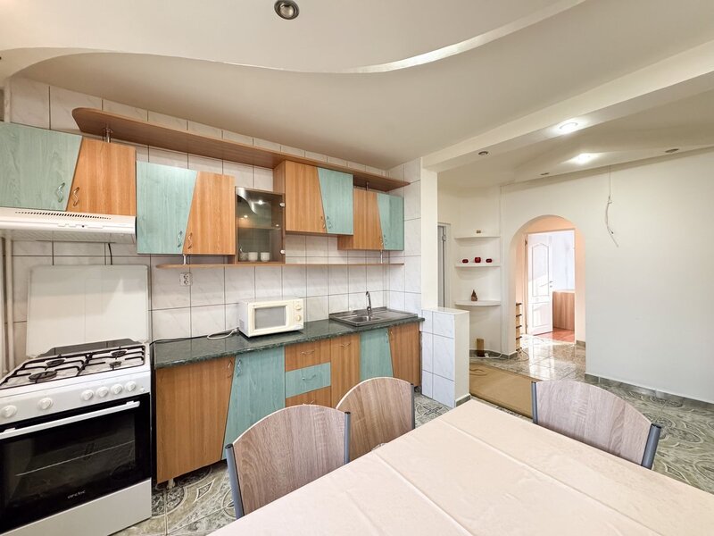 Vitan apartament 3 camere de inchiriat